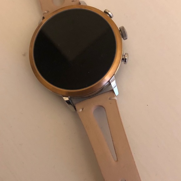 Fossil Smart Watch - Picture 3 of 4